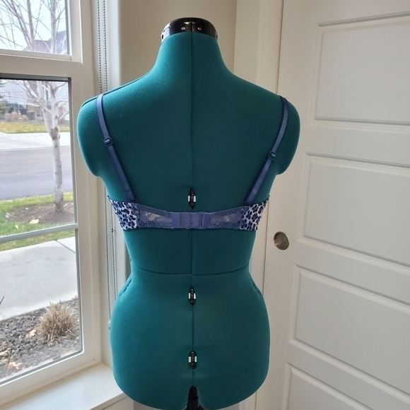 VICTORIA'S SECRET BLUE LACE ANIMAL PRINT BALCONET PUSH UP BRA WOMEN 36B - Picture 5 of 15